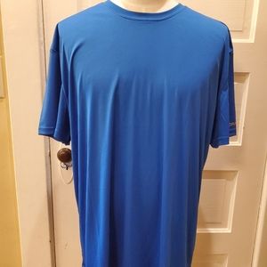 Mens XXL athletic tee